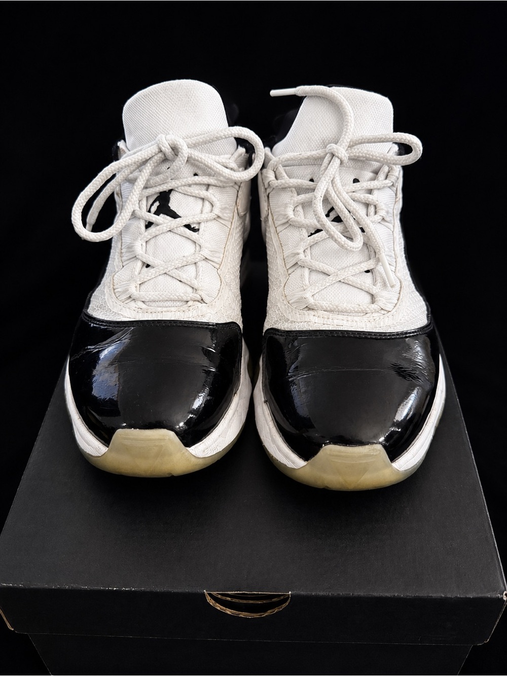 Jordan Air Jordan 11 CMFT Low White/Black